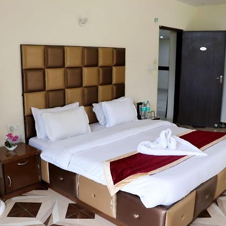 Adb Rooms Snow Touch Resort Manāli Extérieur photo