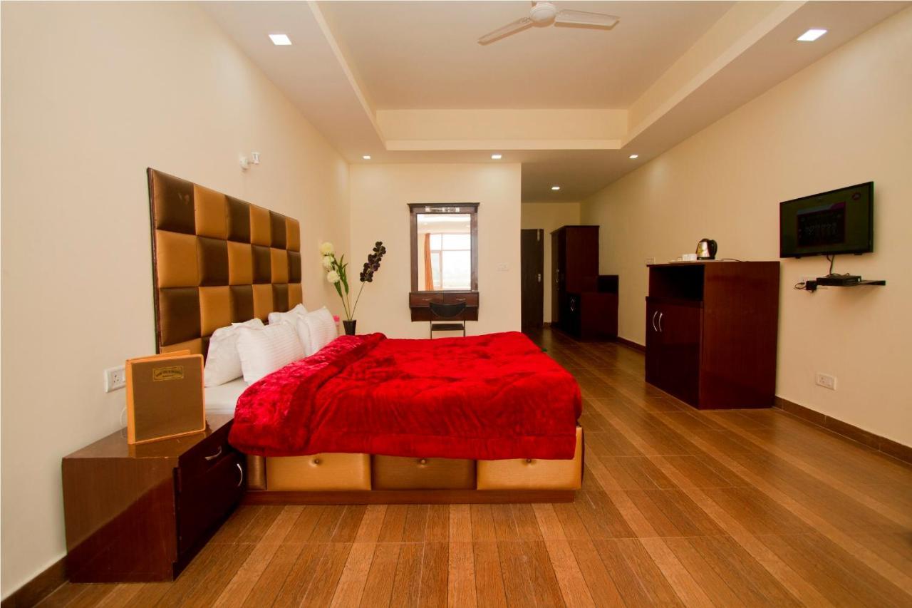 Adb Rooms Snow Touch Resort Manāli Extérieur photo