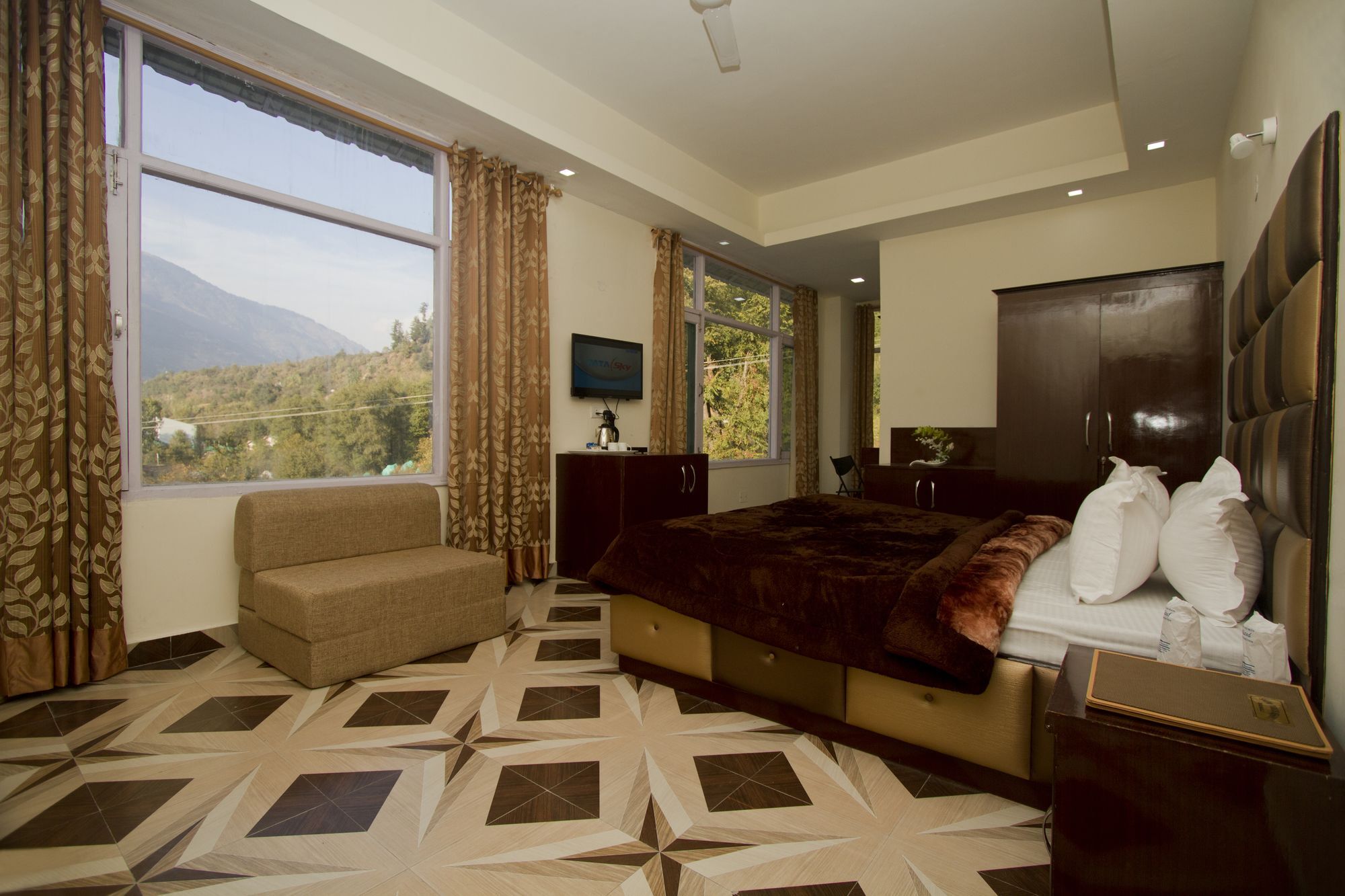Adb Rooms Snow Touch Resort Manāli Extérieur photo