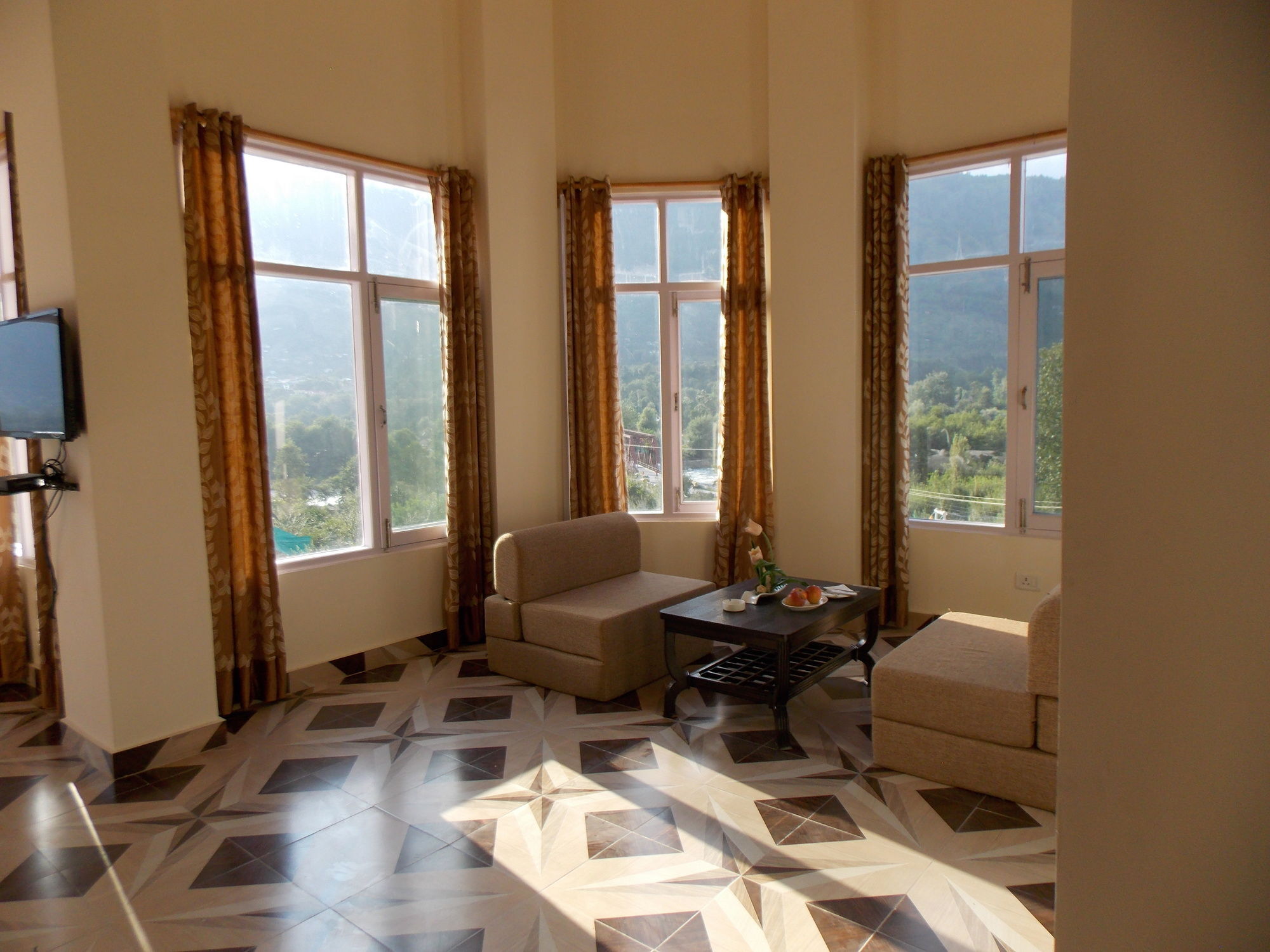 Adb Rooms Snow Touch Resort Manāli Extérieur photo