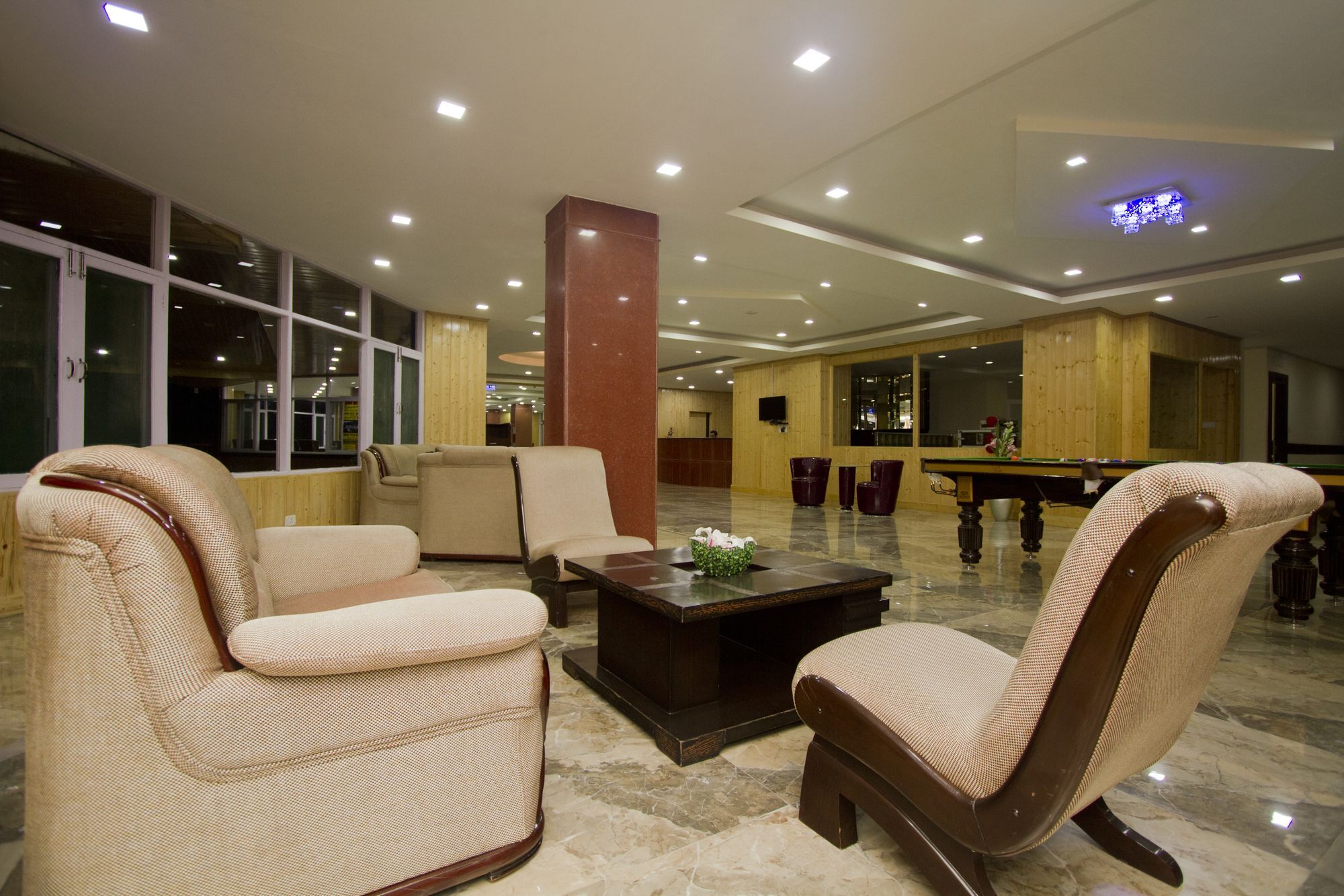 Adb Rooms Snow Touch Resort Manāli Extérieur photo